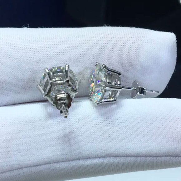 6 Carat Moissanite Diamond Stud Earrings- Ideal Gift For Her - Picture 3 of 3